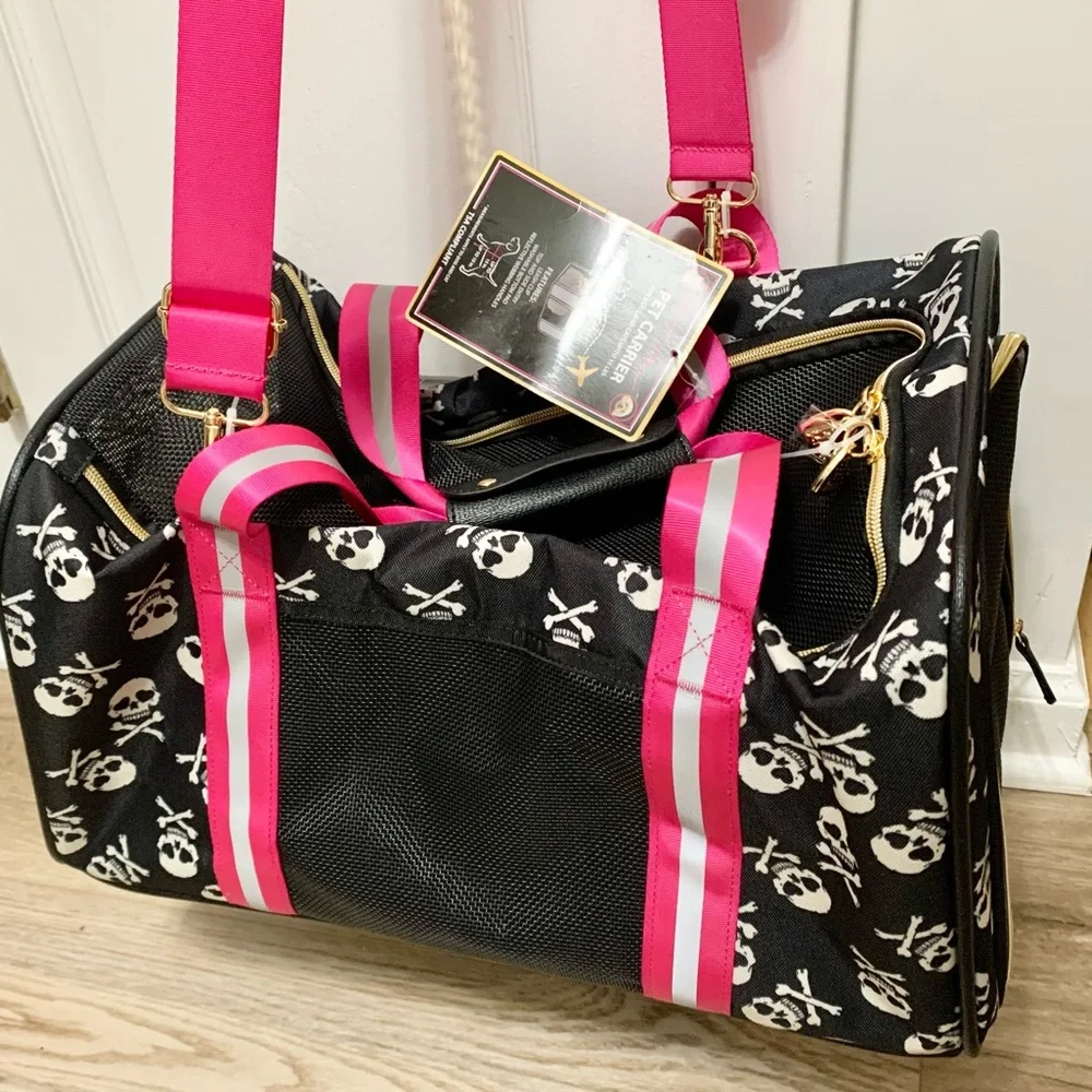 Betsey Johnson Skull Pet Carrier Black & Pink Small Dogs & Cats to 16 lbs NEW